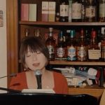 12/9は田中みづえさんのピアノ弾き語りです。