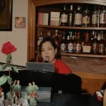 12/11は初川みちさんのピアノ弾き語りです。